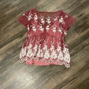 Abercrombie &Fitch Embroidered top